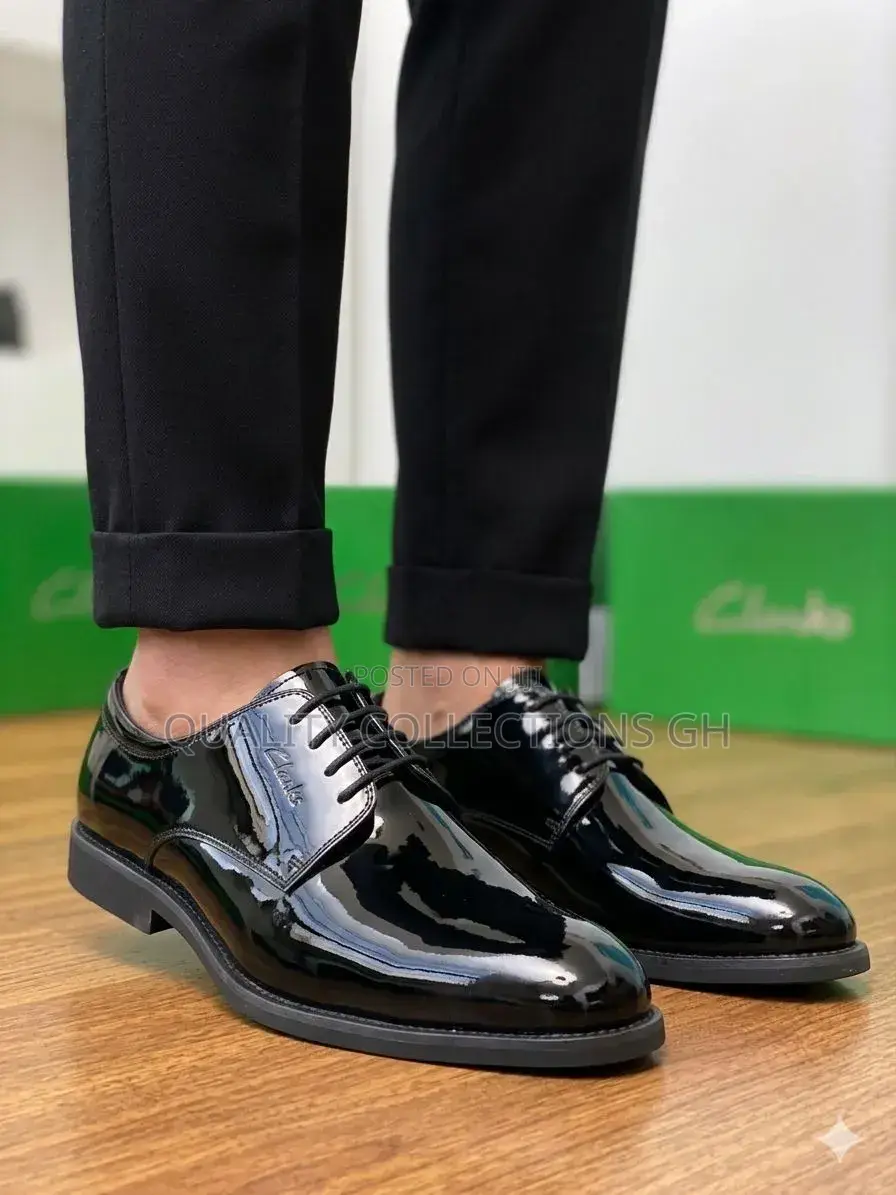 Authentic Clarks Mirror Shoe