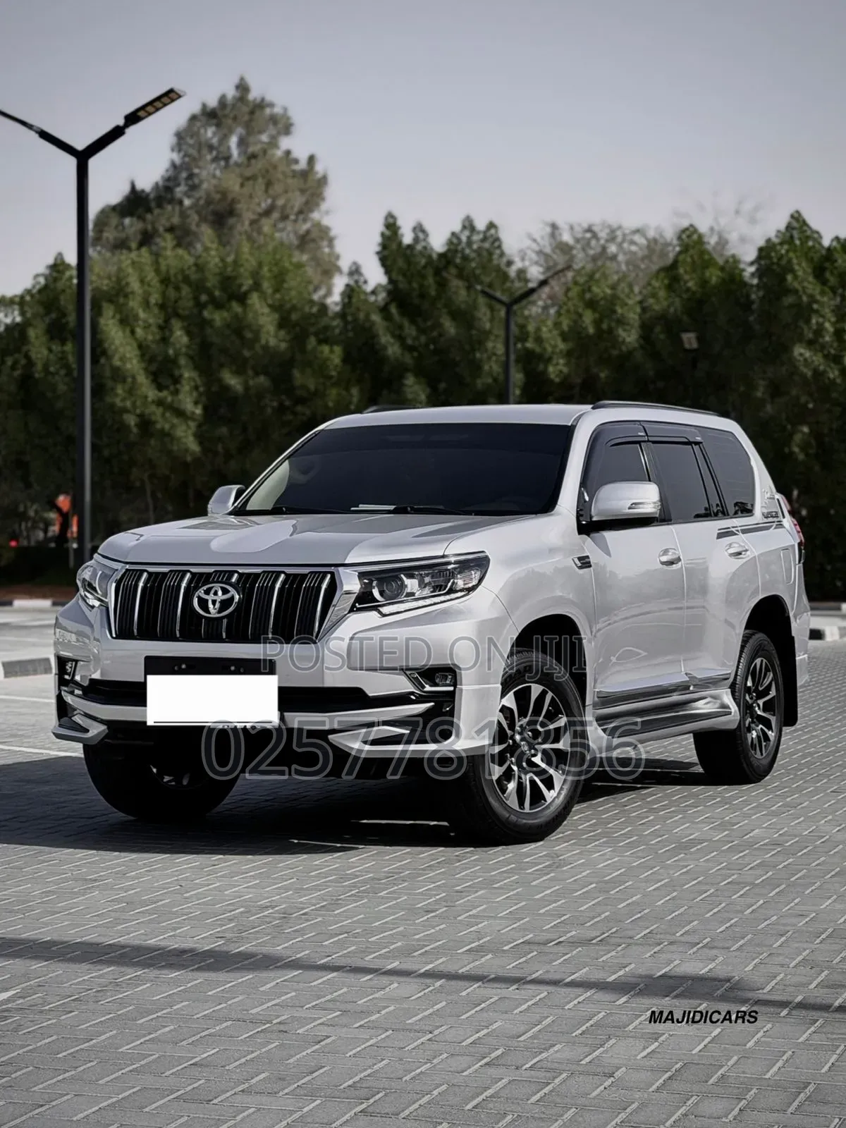 Toyota Land Cruiser Prado 2.7 2019 Silver