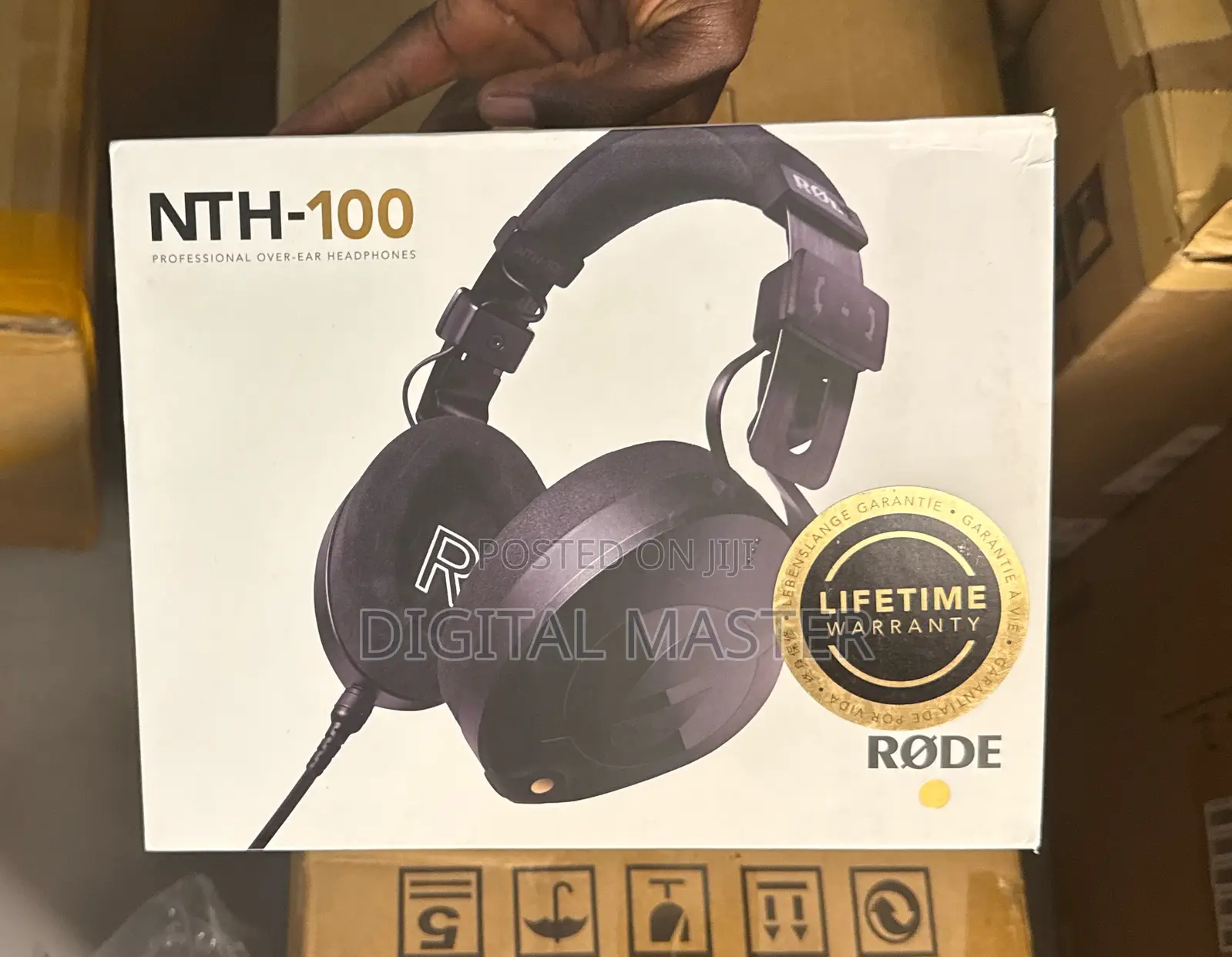Rode NTH-100 Professional Over-Ear Headphones