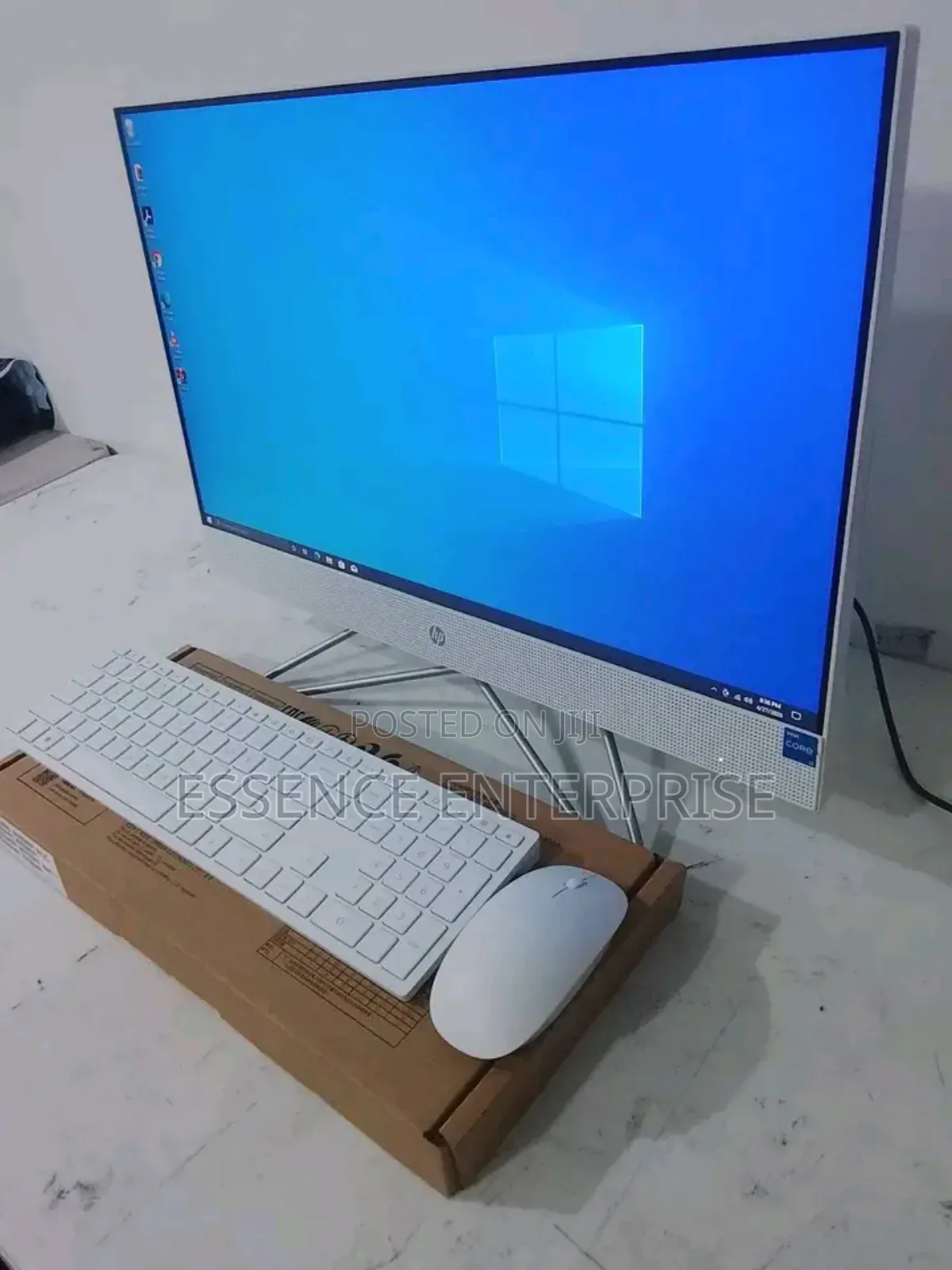 New Desktop Computer HP 200 G4 All-in-One 16GB Intel Core i3 SSD 512GB
