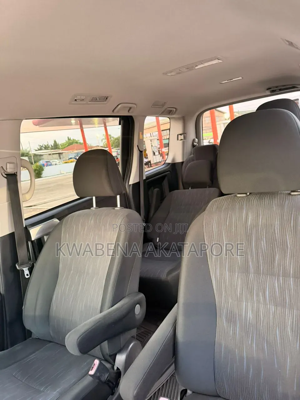 Toyota Voxy 2013 White