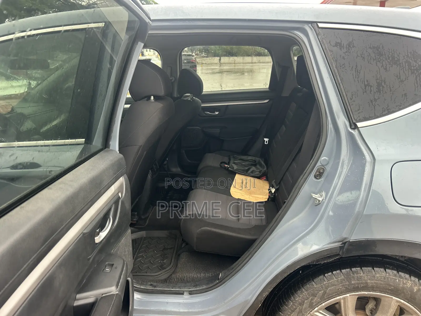 Honda CR-V 2021 Gray