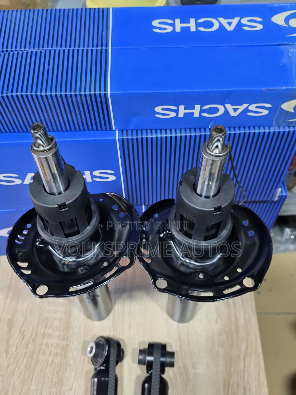 Front and Back Shock Absorbers for Volkwagen Golf7mk7 Tiguan 2018-2022