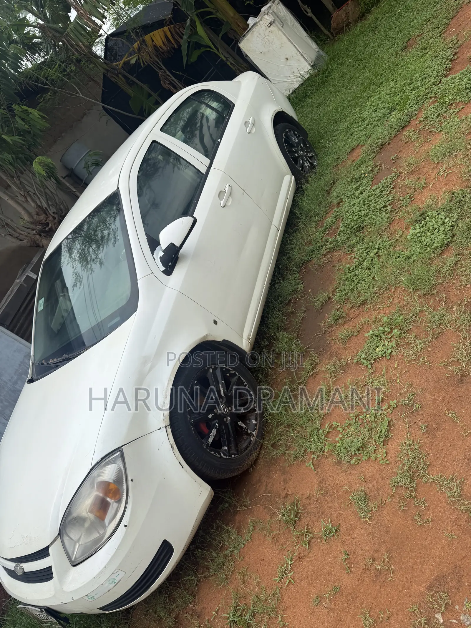 Chevrolet Cobalt 1.4 Sedan FWD 2012 White