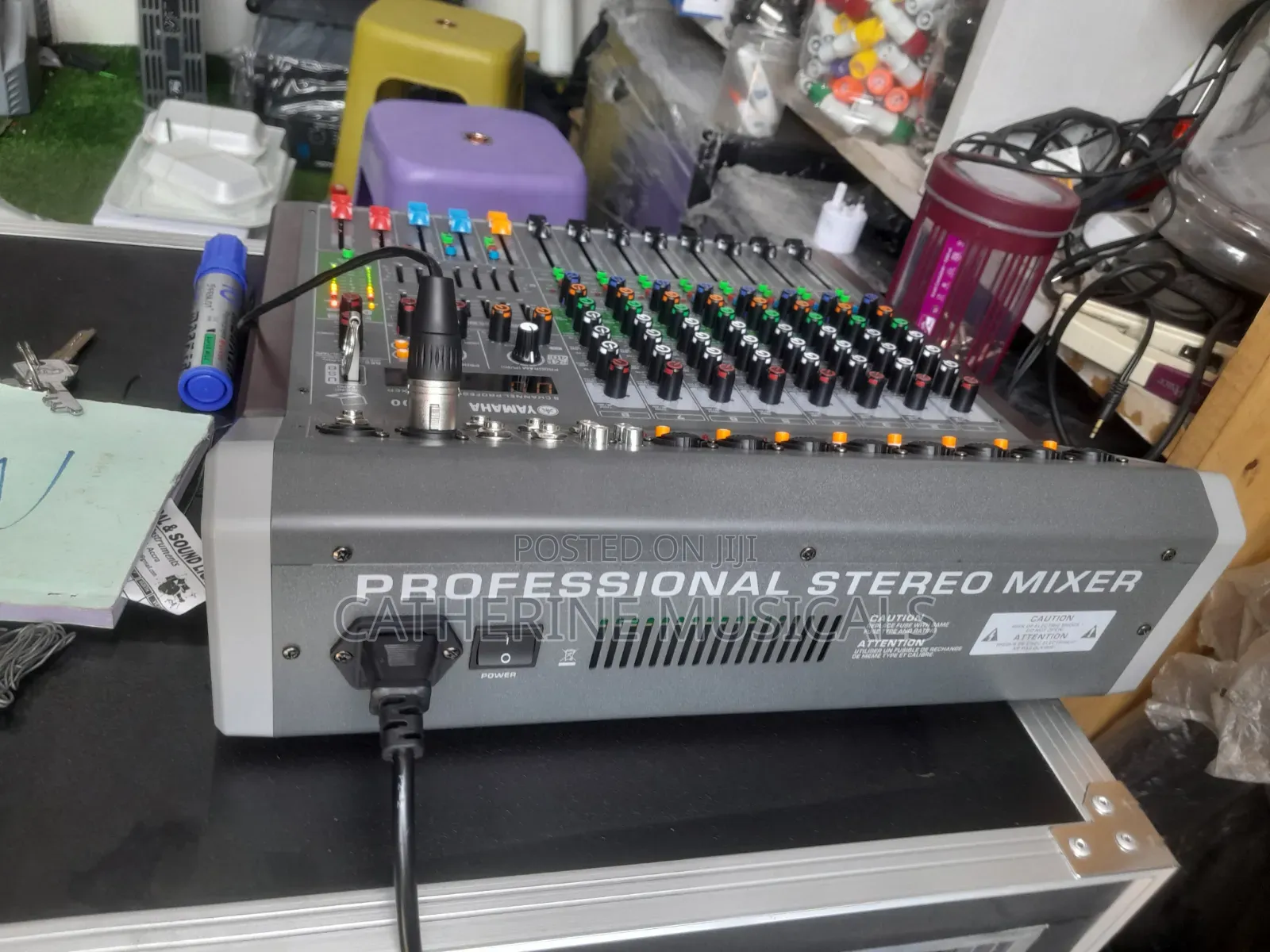 Professional Stereo 8 Channel Mixer