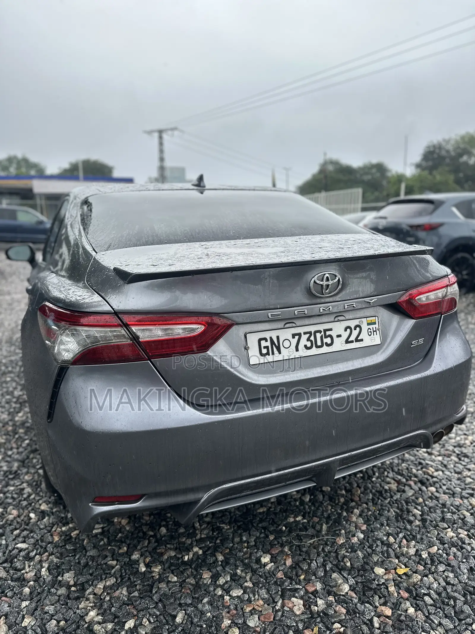 Toyota Camry SE (2.5L 4cyl 8A) 2019 Silver