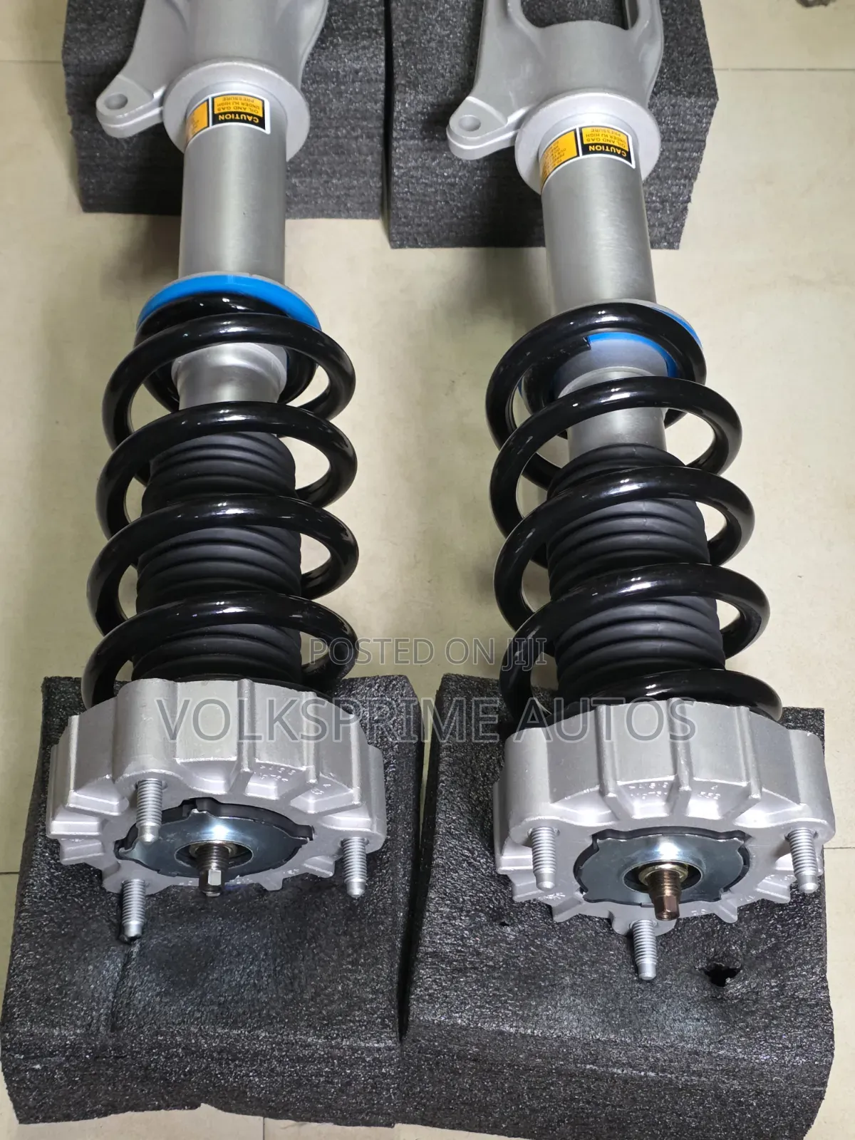 Pair Front Shock Struts Spring for Porsche Panamera 970 2010-2016.