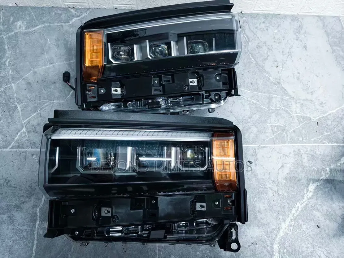 Toyota Land Cruiser Prado 2024,2025 Headlight Pair