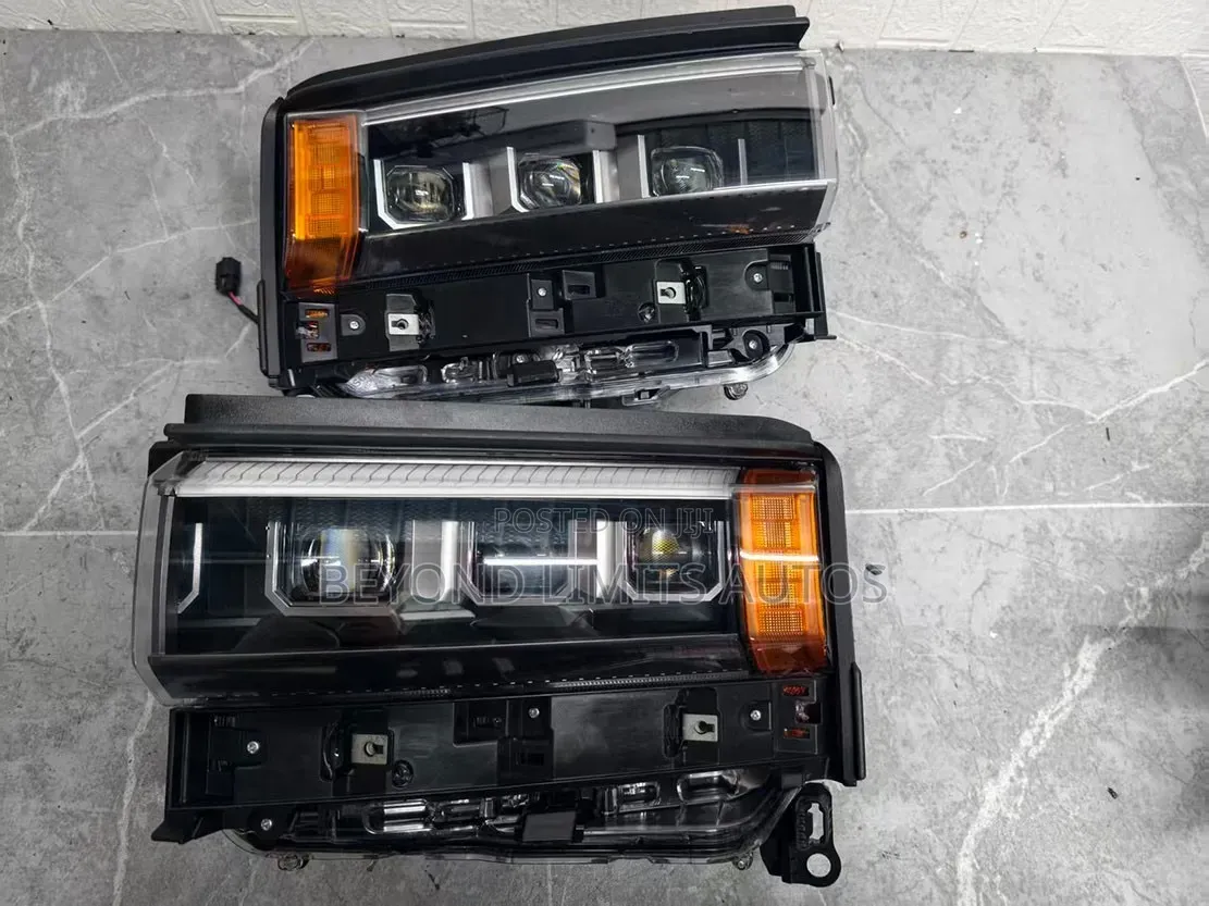 Toyota Land Cruiser Prado 2024,2025 Headlight Pair