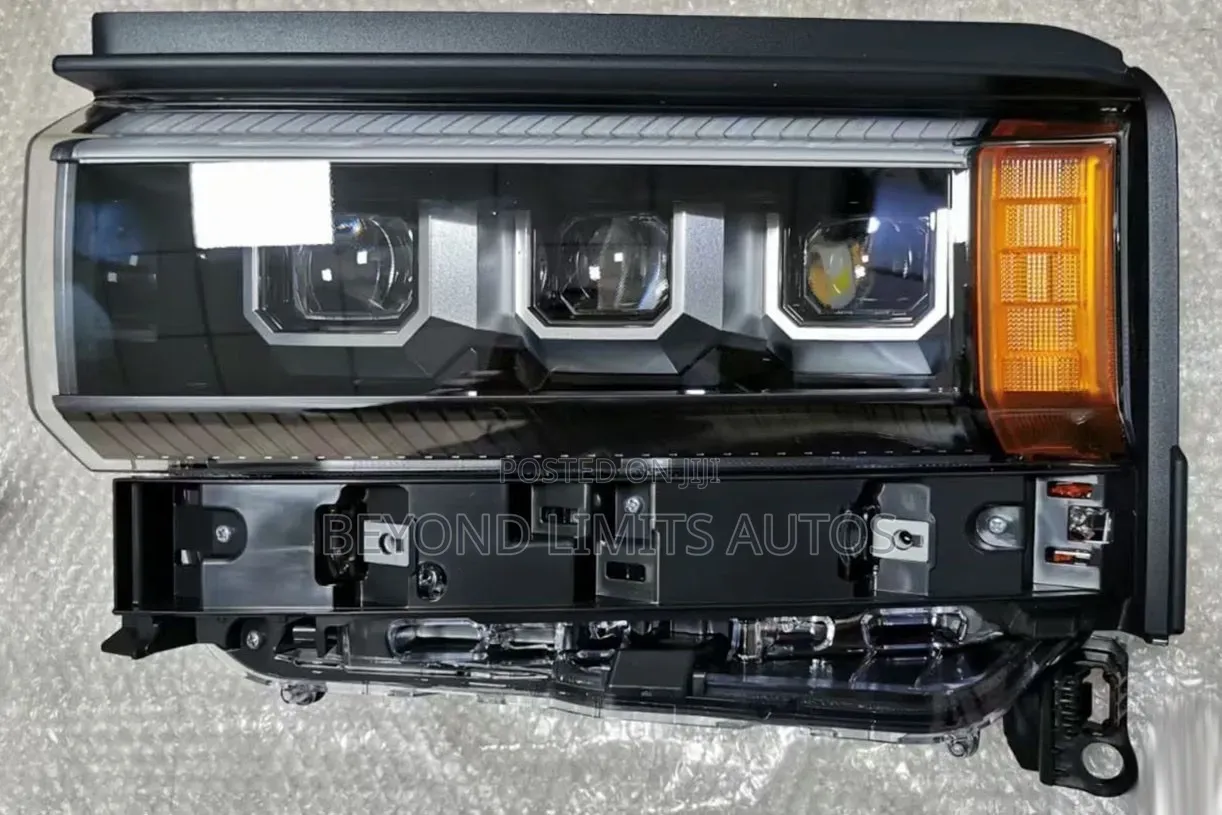 Toyota Land Cruiser Prado 2024,2025 Headlight Pair