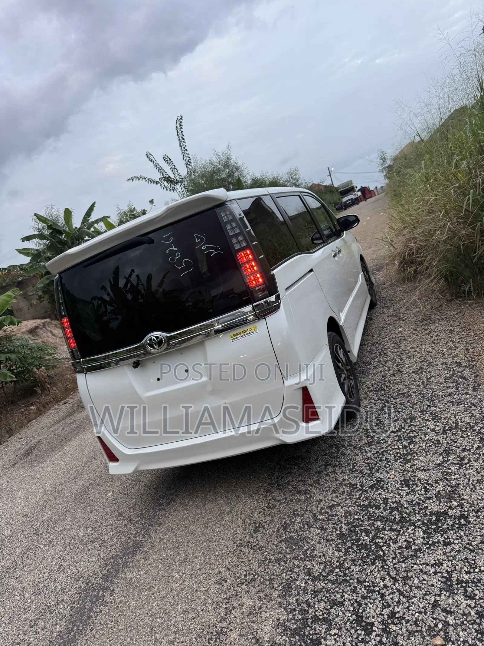 Toyota Voxy 2015 White