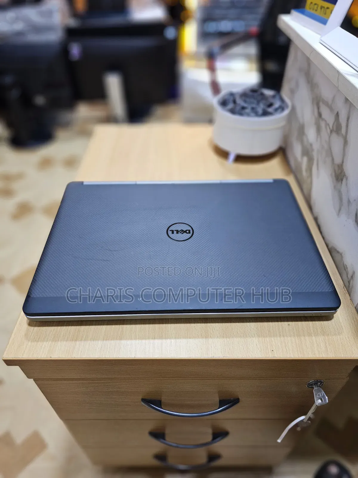 Laptop Dell Precision 7520 32GB Intel Xeon SSD 256GB