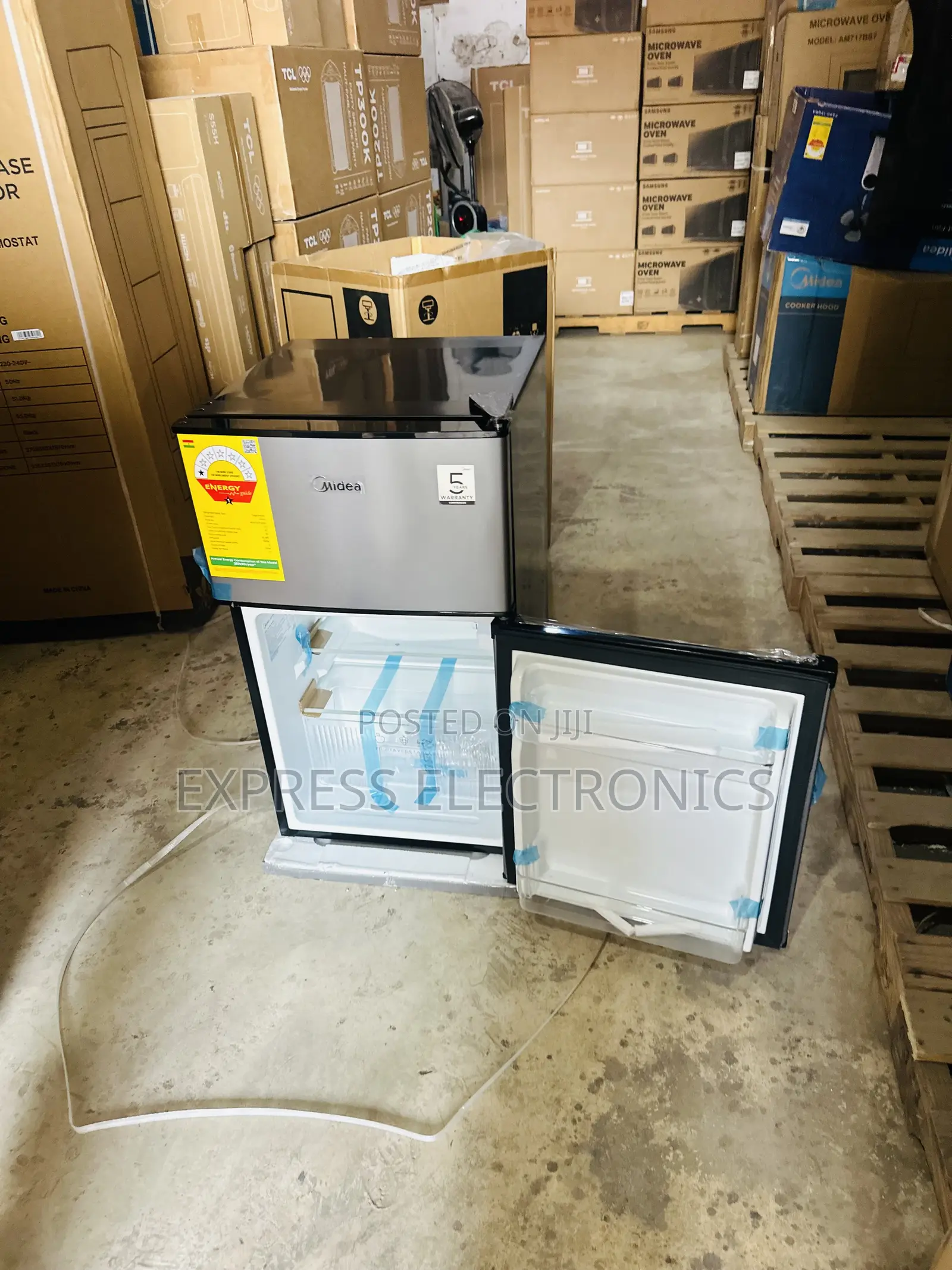 Very Cool Price Table Top Fridge Double Door Mira 87l