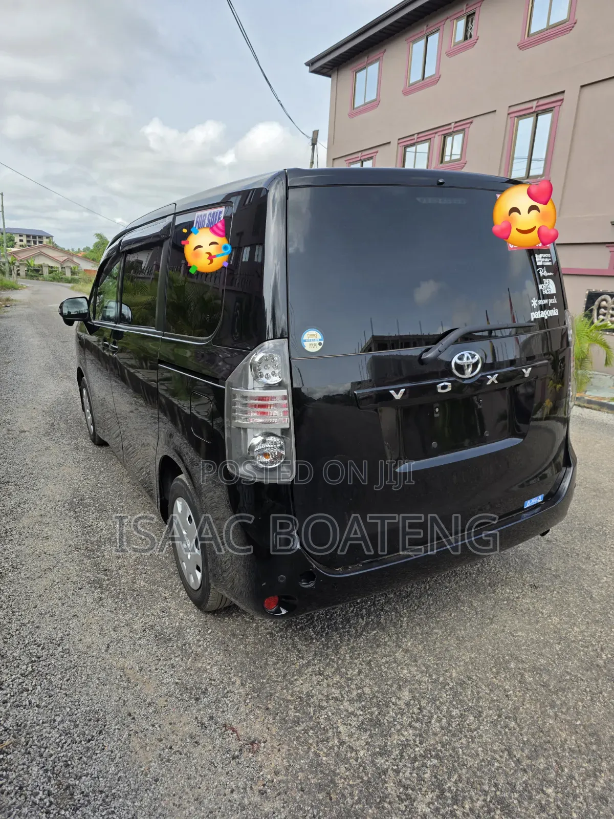 Toyota Voxy 2011 Black
