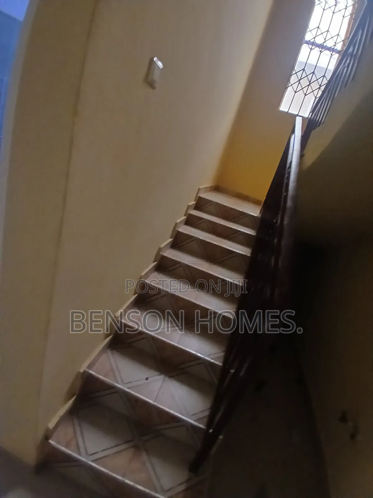 3bdrm Duplex in Pure Water for rent