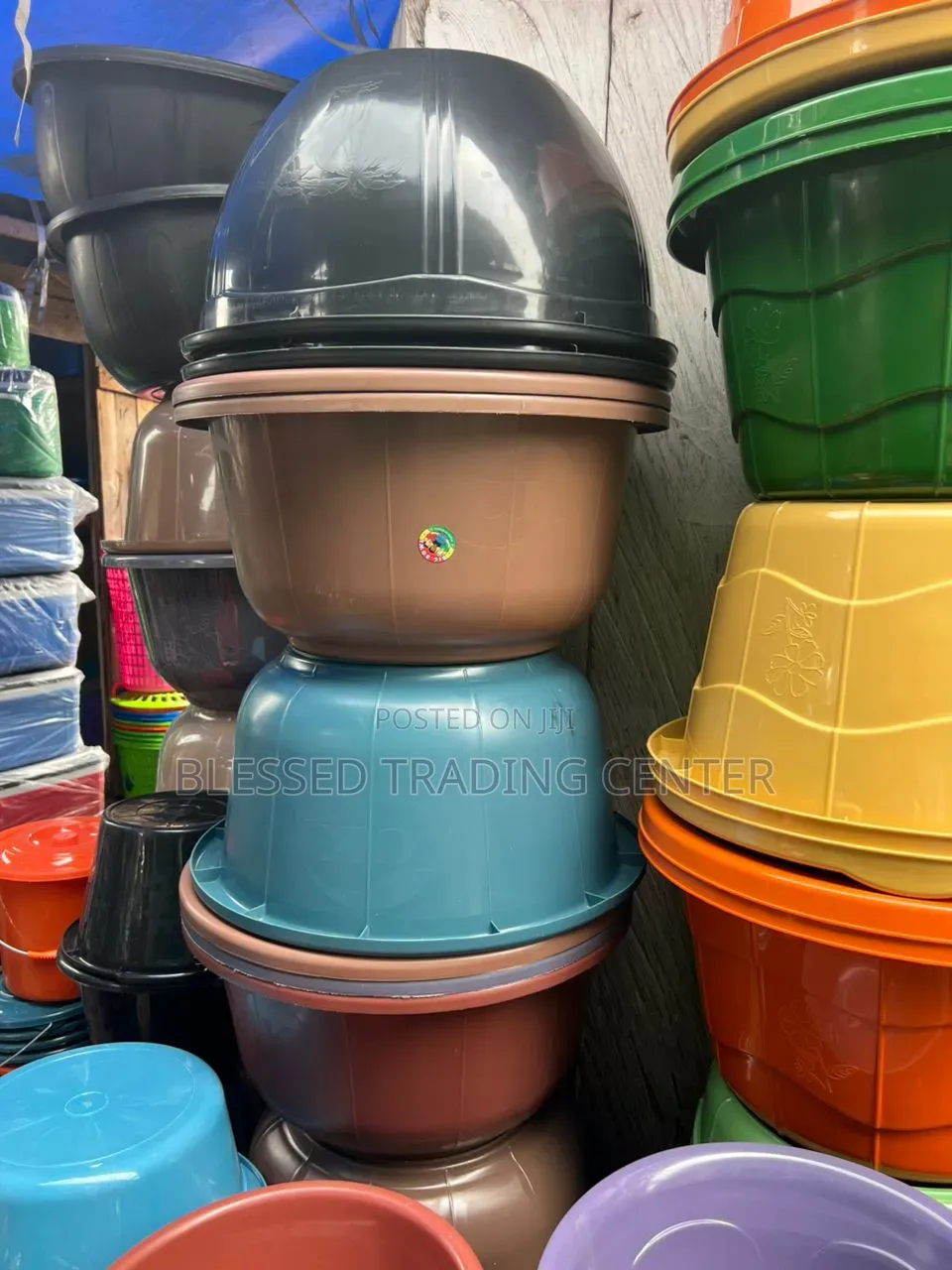 All Types And Kinds Of Plastic Buckets Are Available