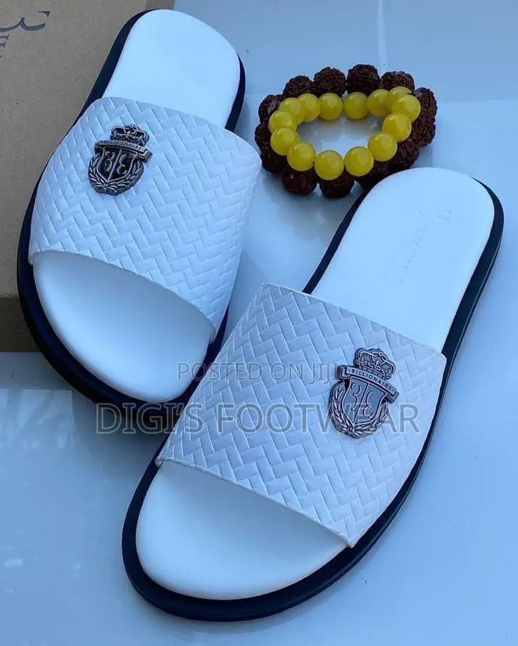 White Design Leather Ntwabom Slippers