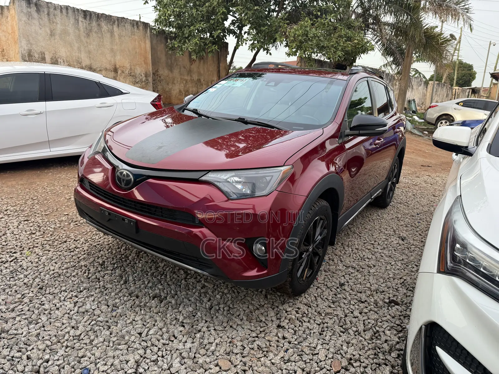 Toyota RAV4 2018 Burgundy