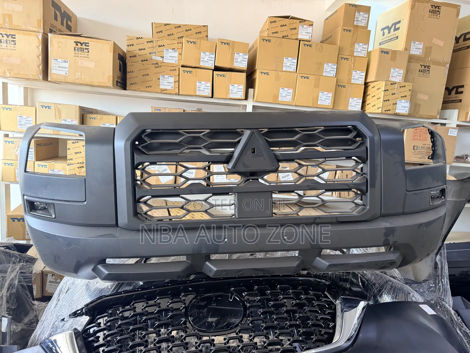 Mitsubishi L Triton Front Bumper Grille Complete
