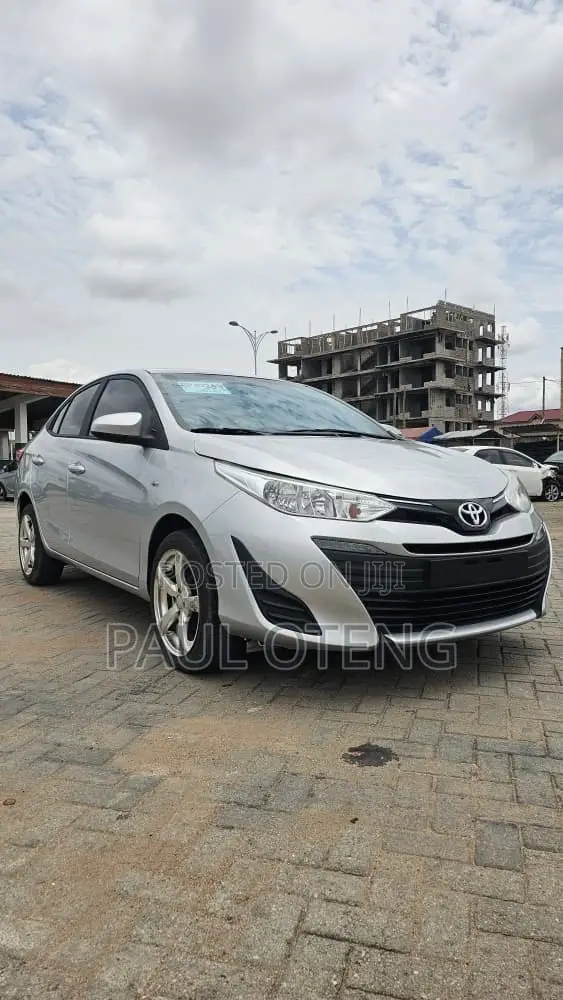 Toyota Vios 2021 Silver
