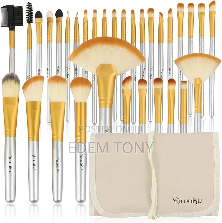 Yuwaku 32-Piece Champagne Professional Makeup Brush Set