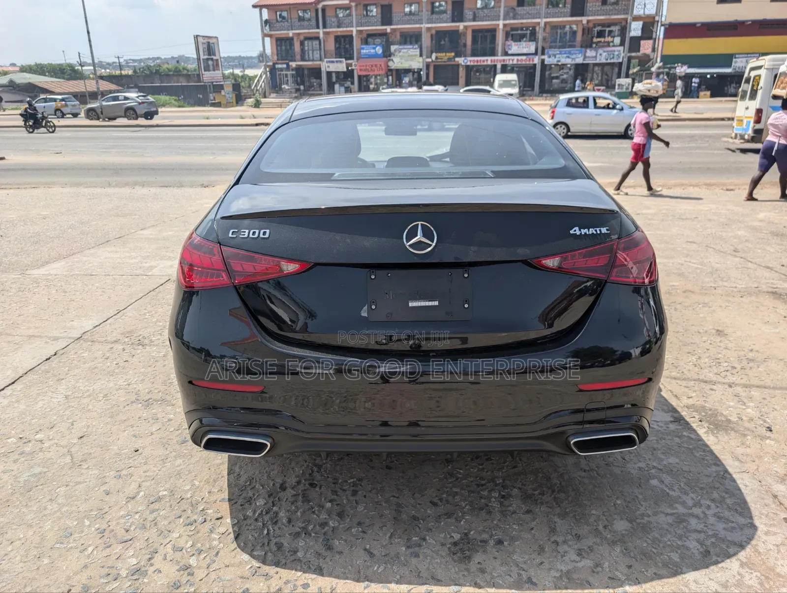 Mercedes-Benz C300 2023 Black