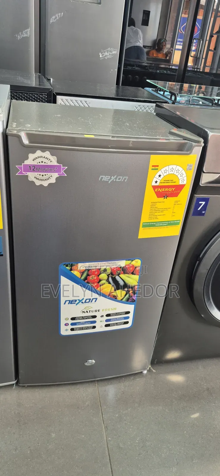 Single Door Nexon Table Top Fridge 85l With Lock and Key for Sale