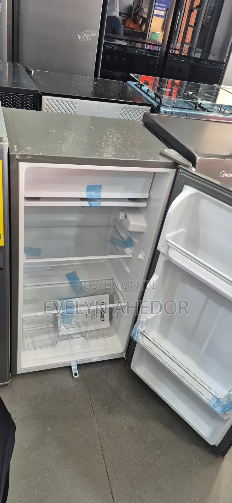 Single Door Nexon Table Top Fridge 85l With Lock and Key for Sale