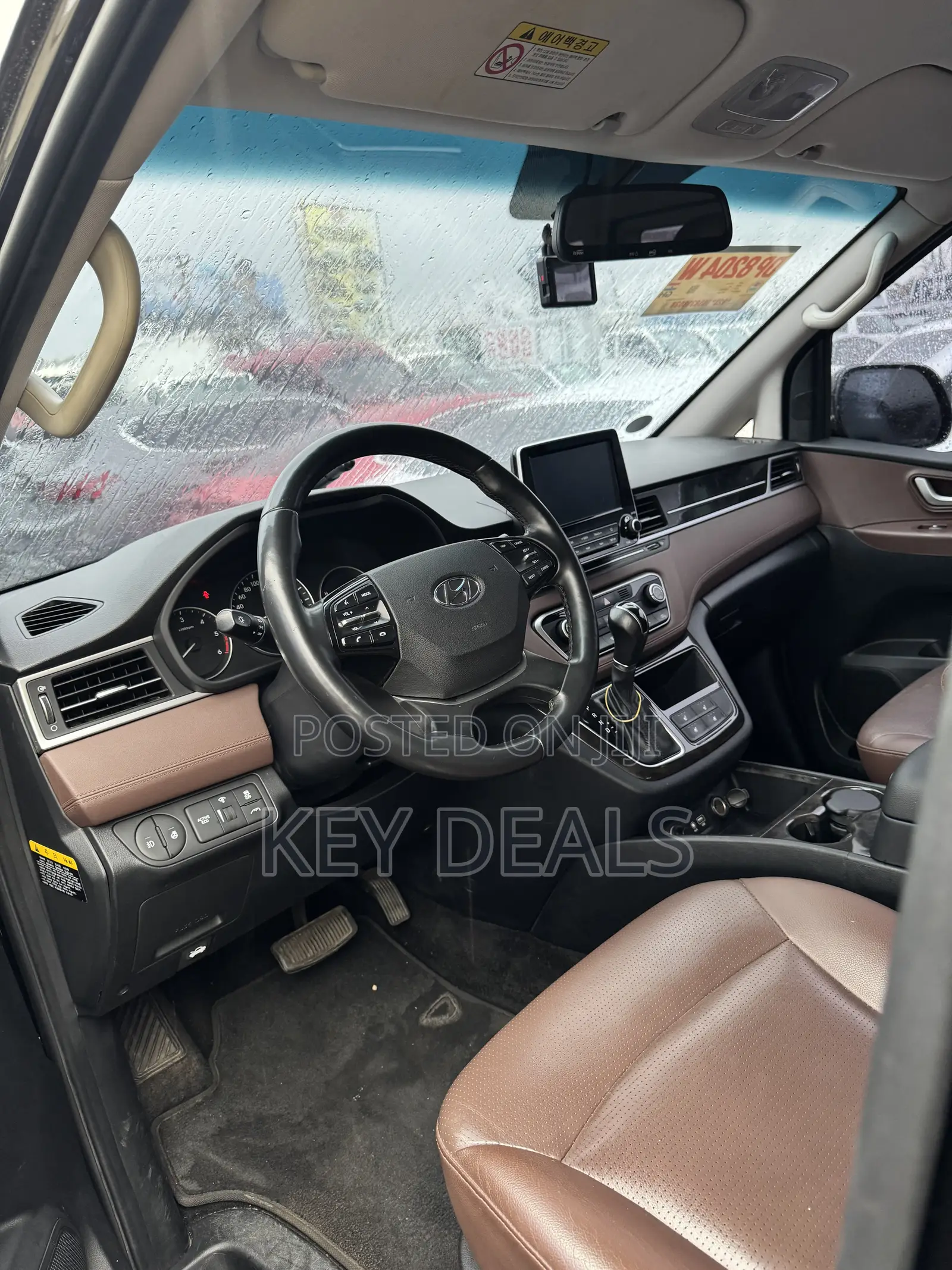 Hyundai Starex 2019 Brown