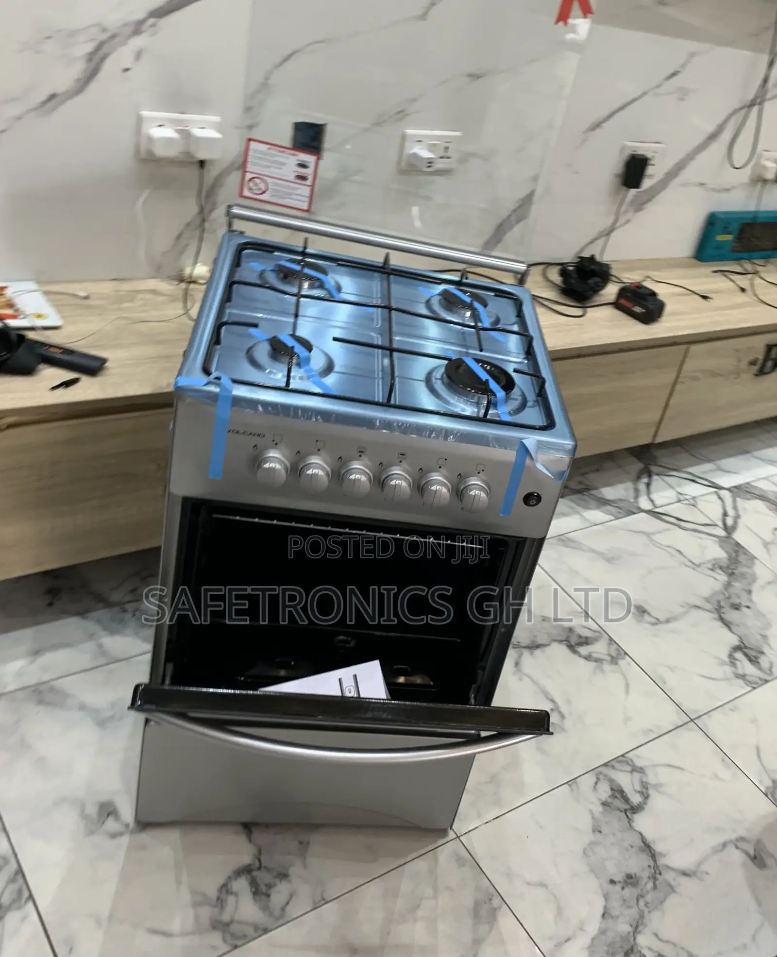 Check Out Volcano 50x50cm 4 Burner Automatic Gas Stove