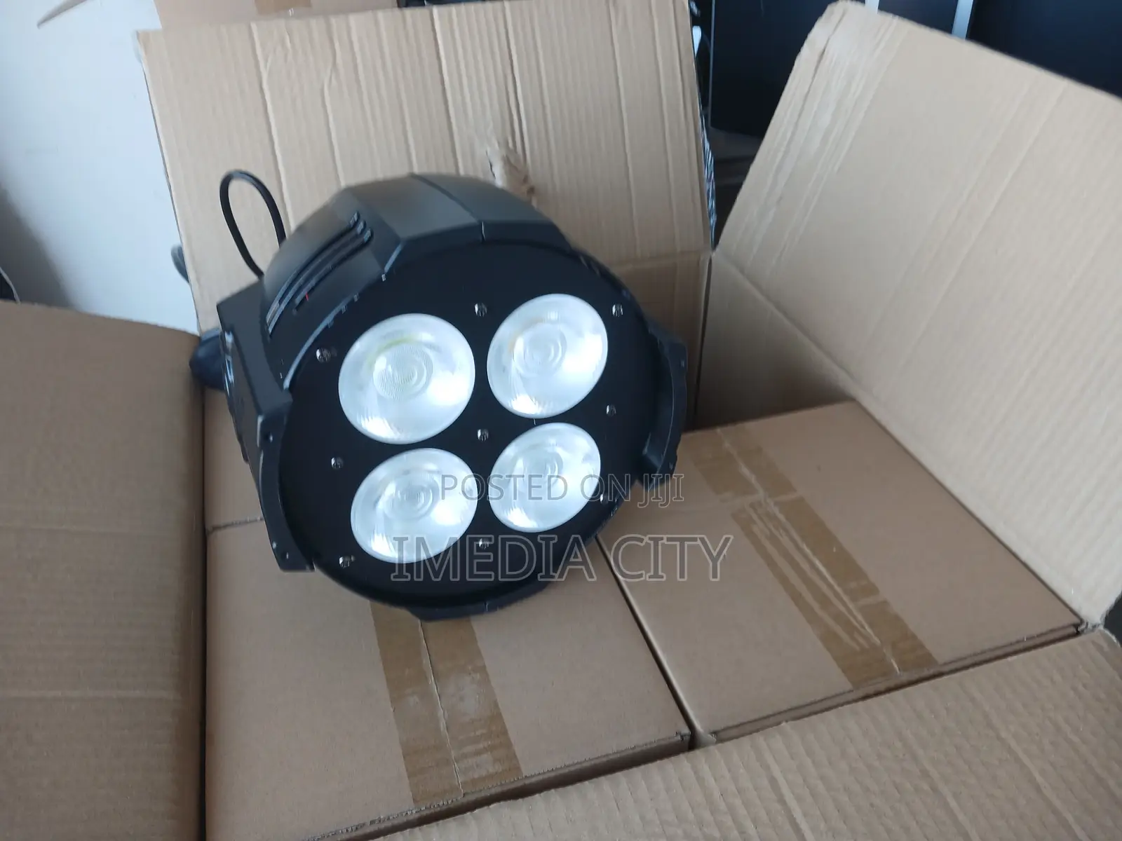 4 Eyes Cob Blinder 2in1 Profile Spotlight 200w