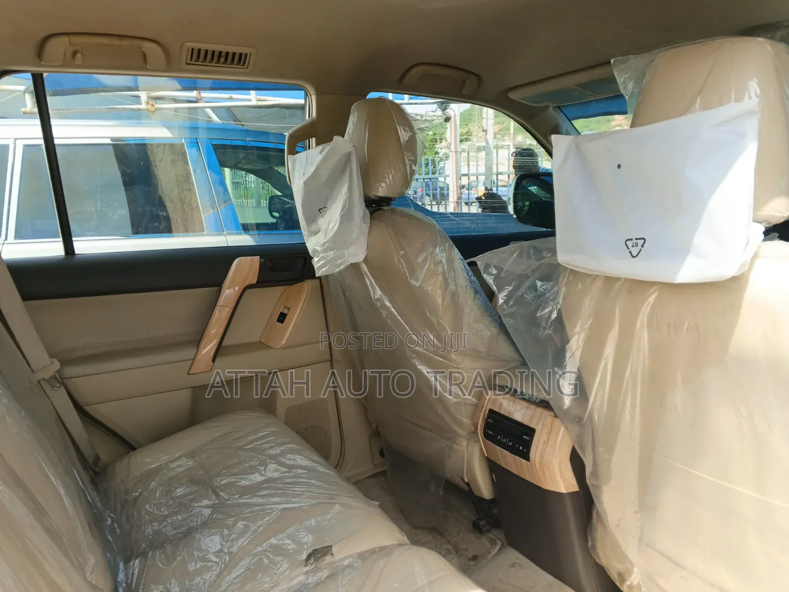 Toyota Land Cruiser Prado 2014 White