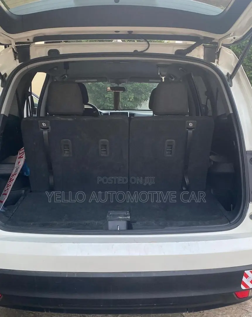 Rent Honda Pilot