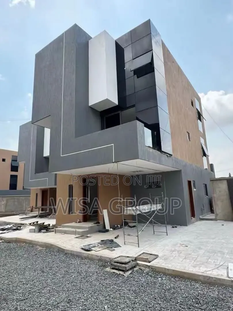 4bdrm Mansion in Wisa Group, Accra Metropolitan for sale