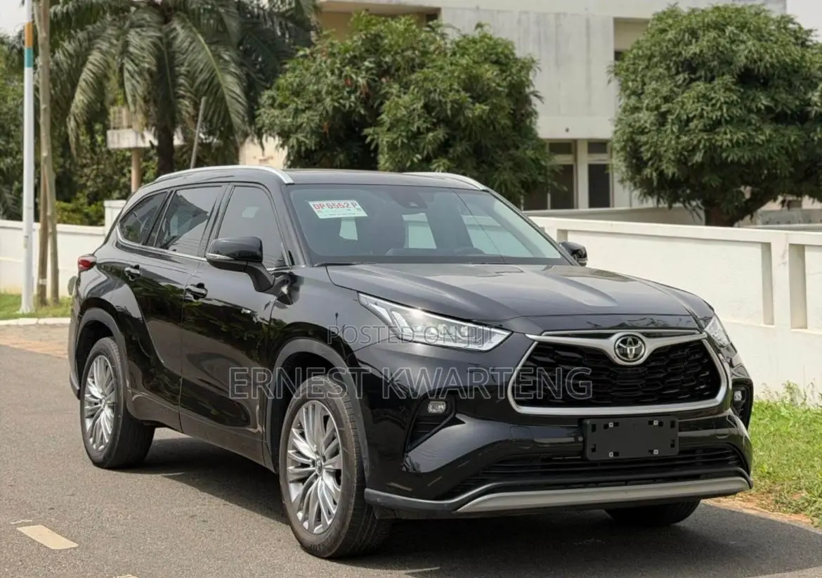 Toyota Highlander 2025 Black