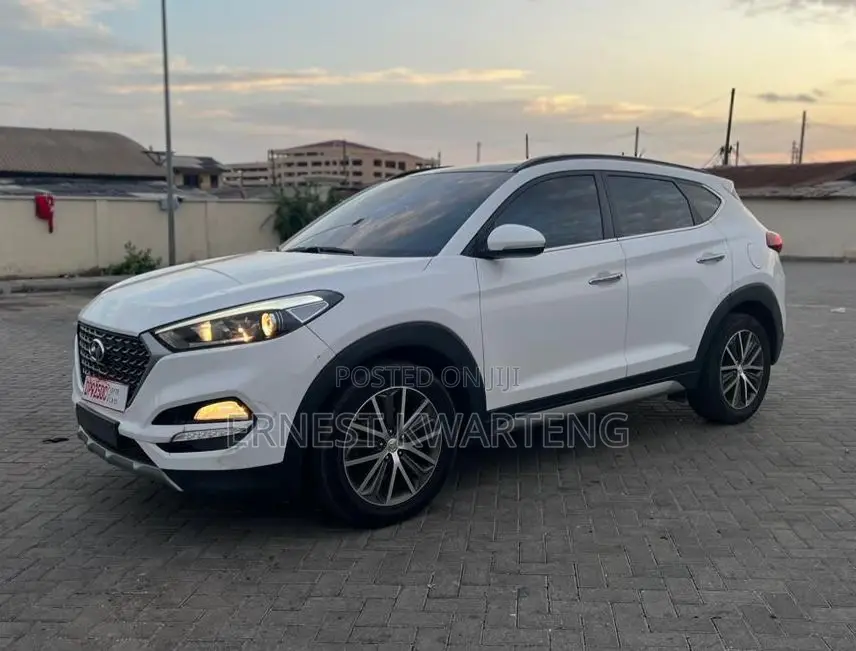 Hyundai Tucson 2017 White