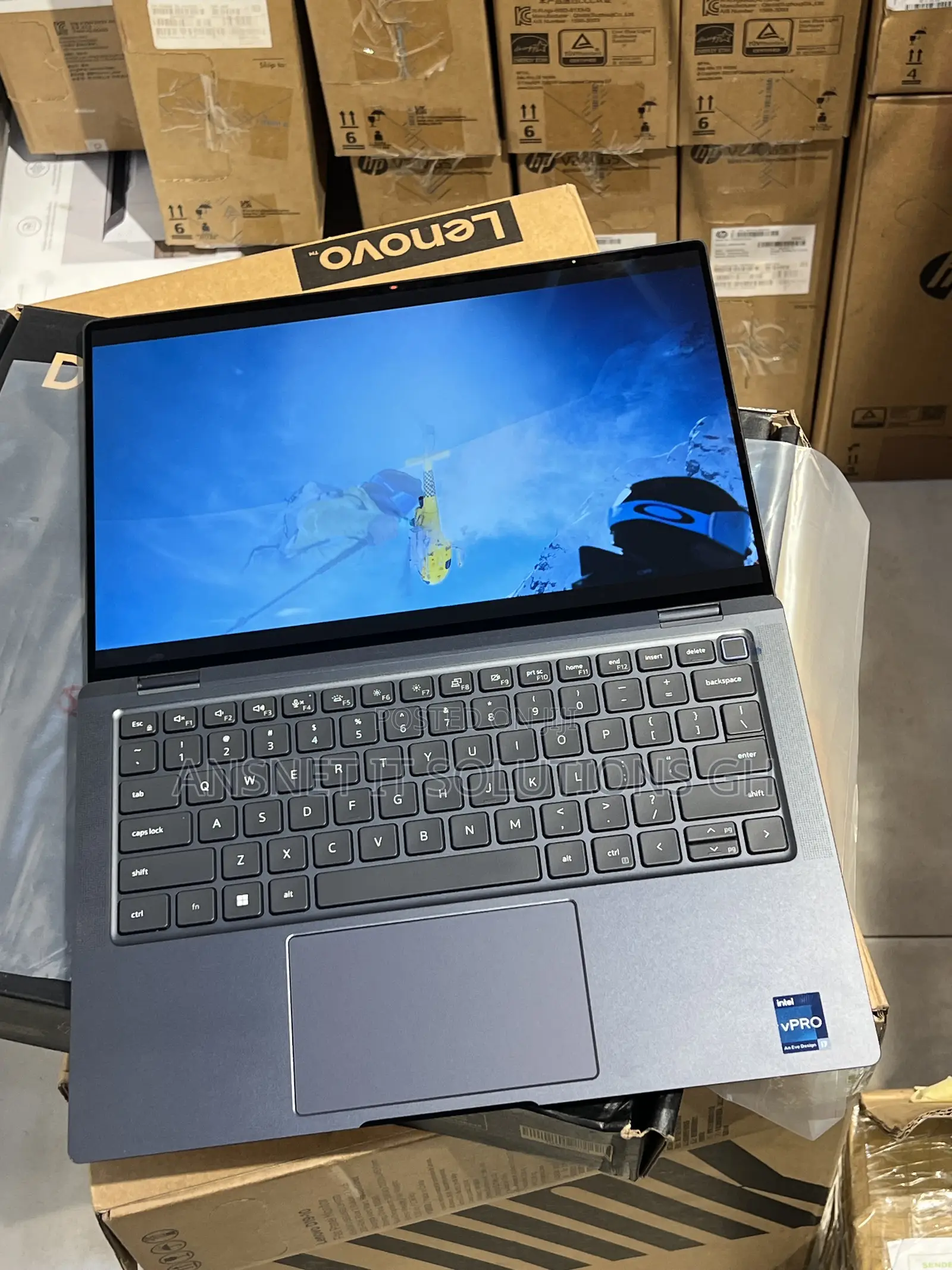 New Laptop Dell Latitude 9430 16GB Intel Core i7 SSD 512GB