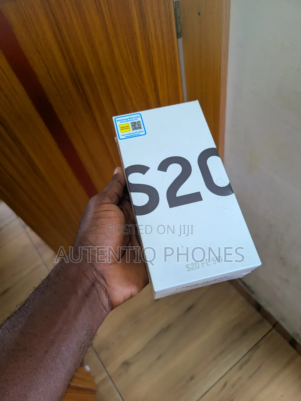 New Samsung Galaxy S20 FE 128 GB Blue