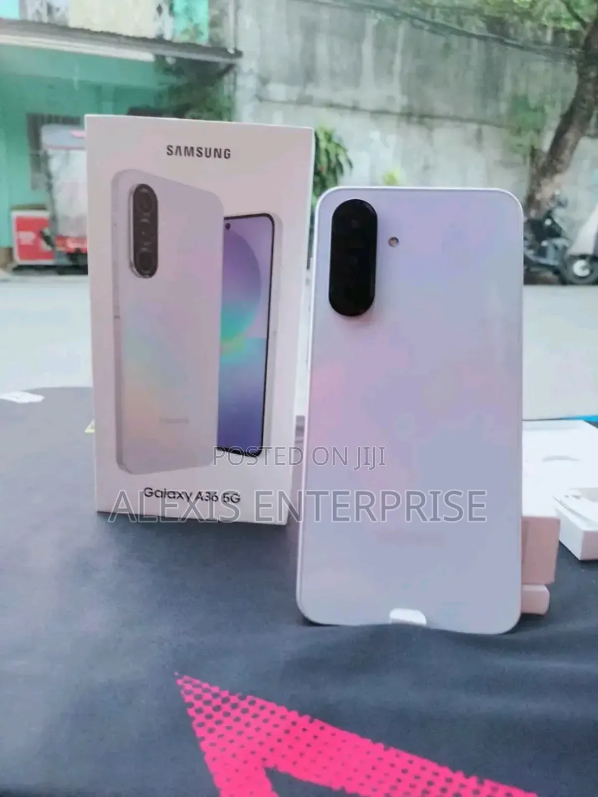 New Samsung Galaxy A36 128 GB Silver