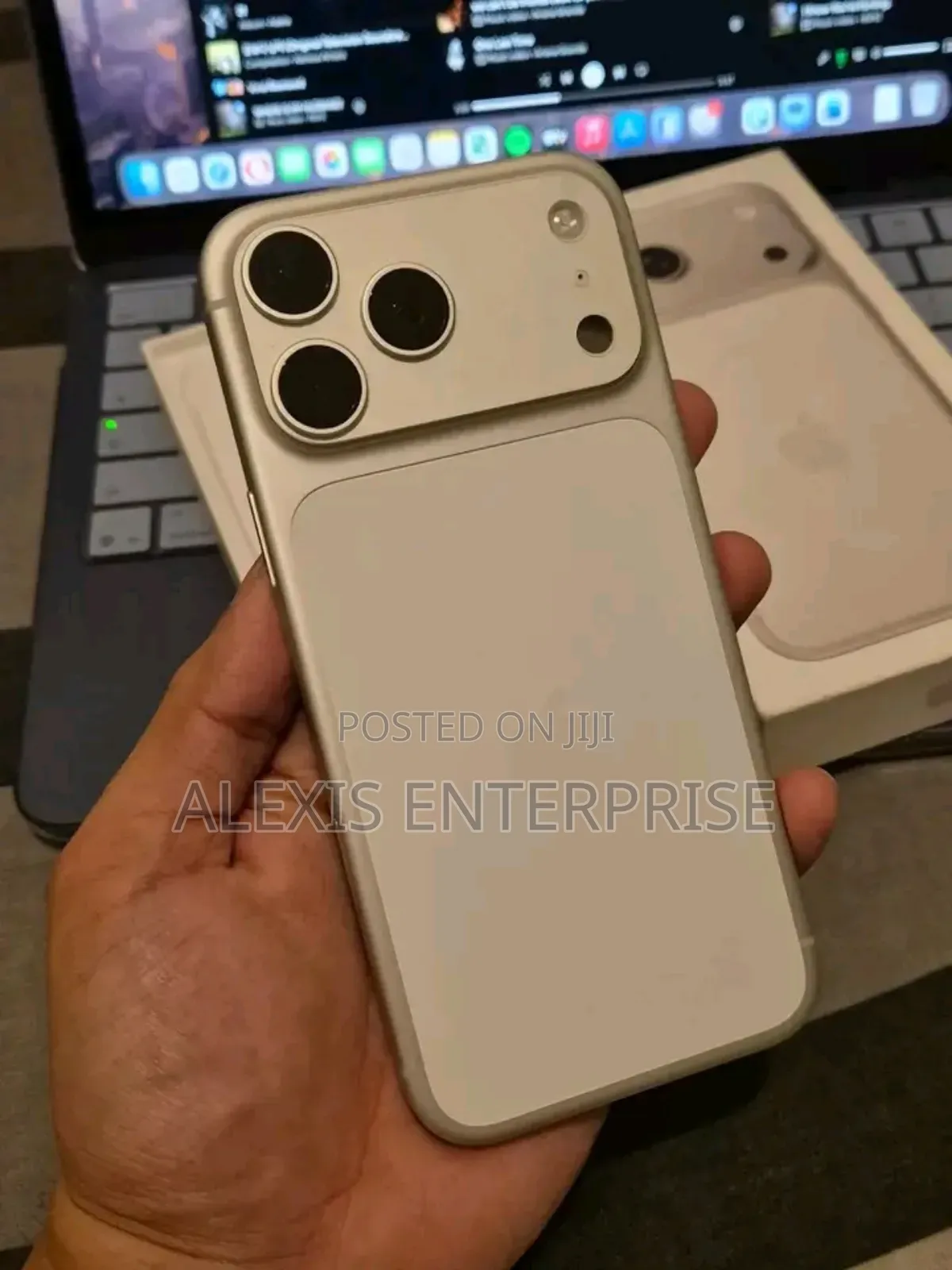 New Apple iPhone 17 Pro Max 256 GB White