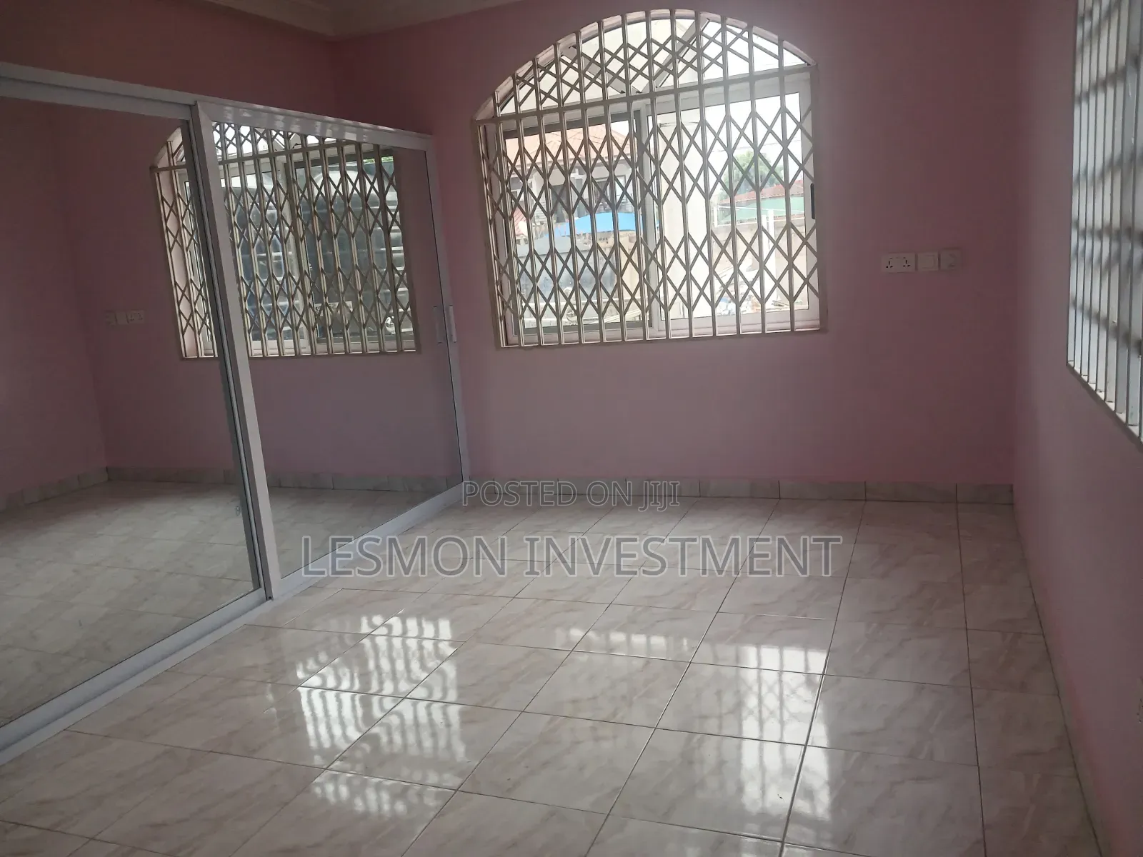 2bdrm Apartment in Lesmon Investment, Baatsona Total for rent