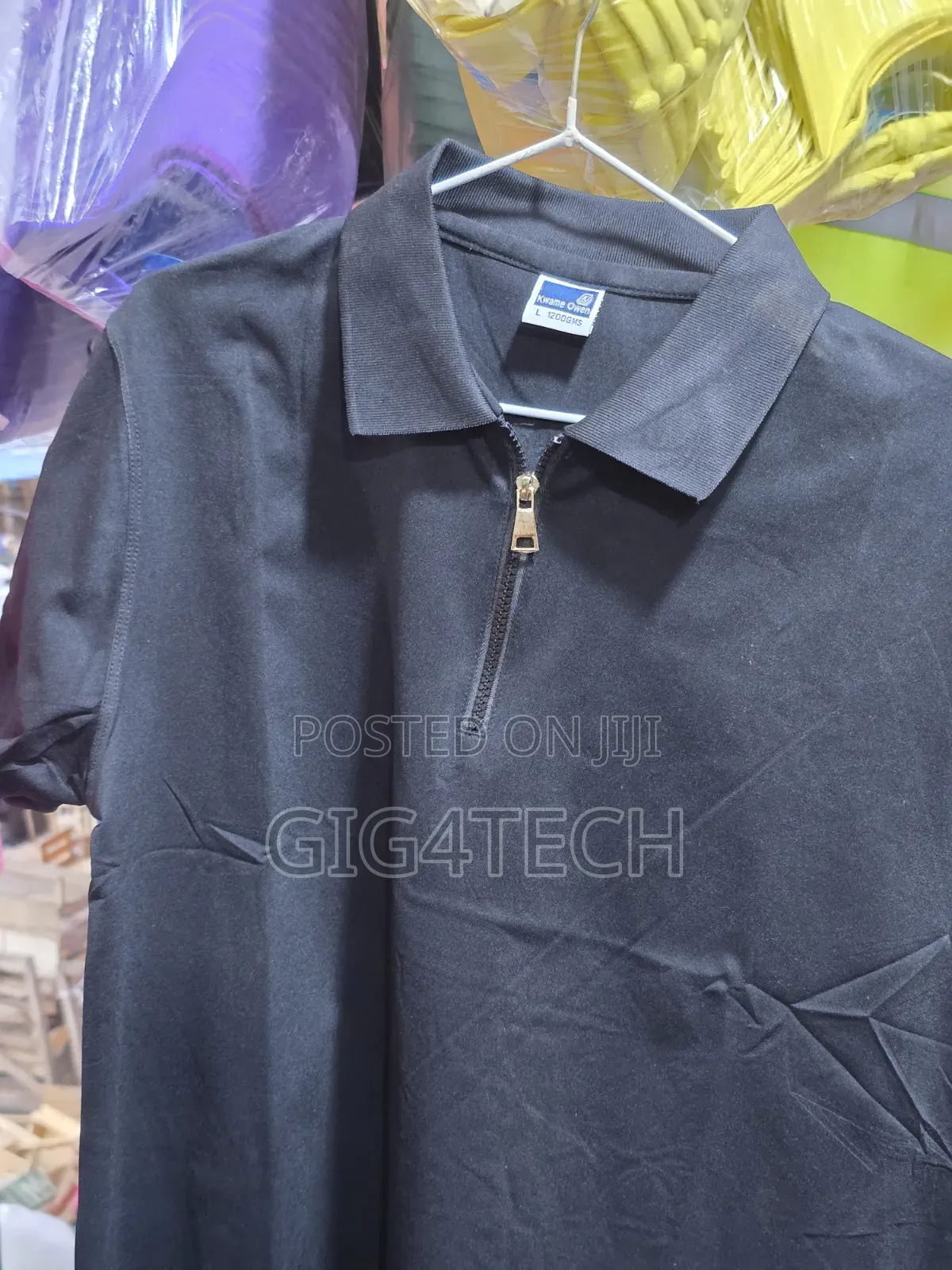Polo Shirt With Zip Black
