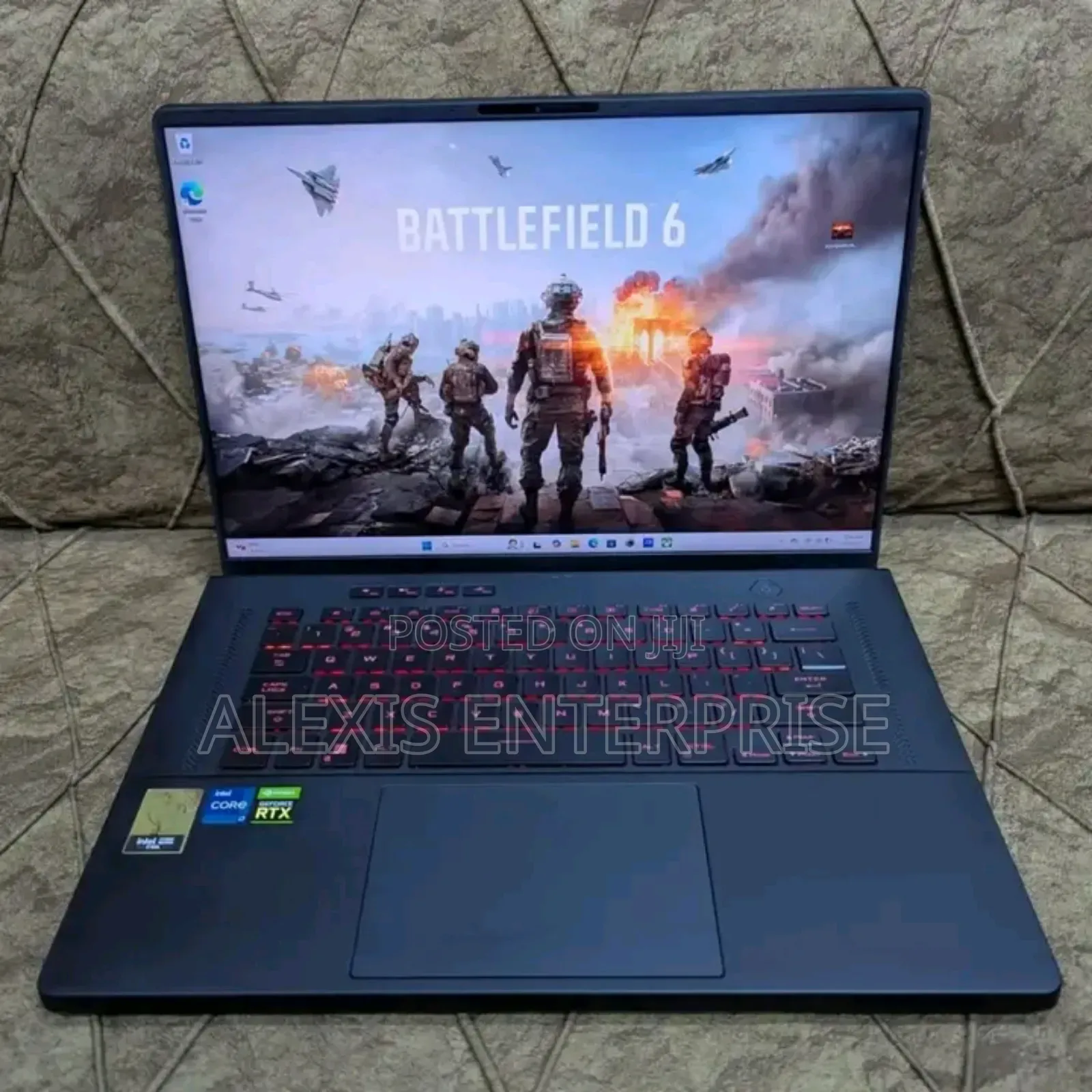 New Laptop Asus ROG Zephyrus G16 16GB Intel Core i7 SSD 512GB