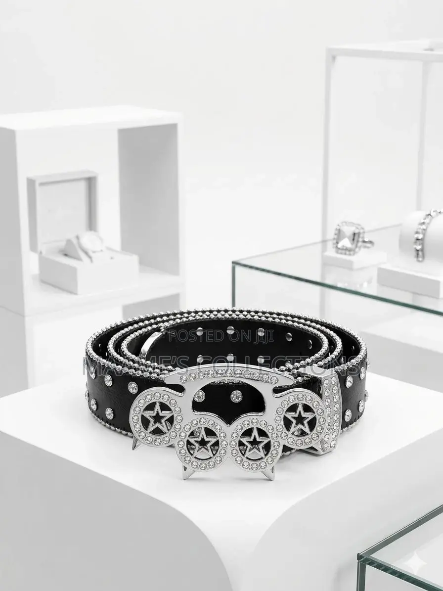 Studded Rhinestone Belt / Fashion Belt With a Western-Style Buckle