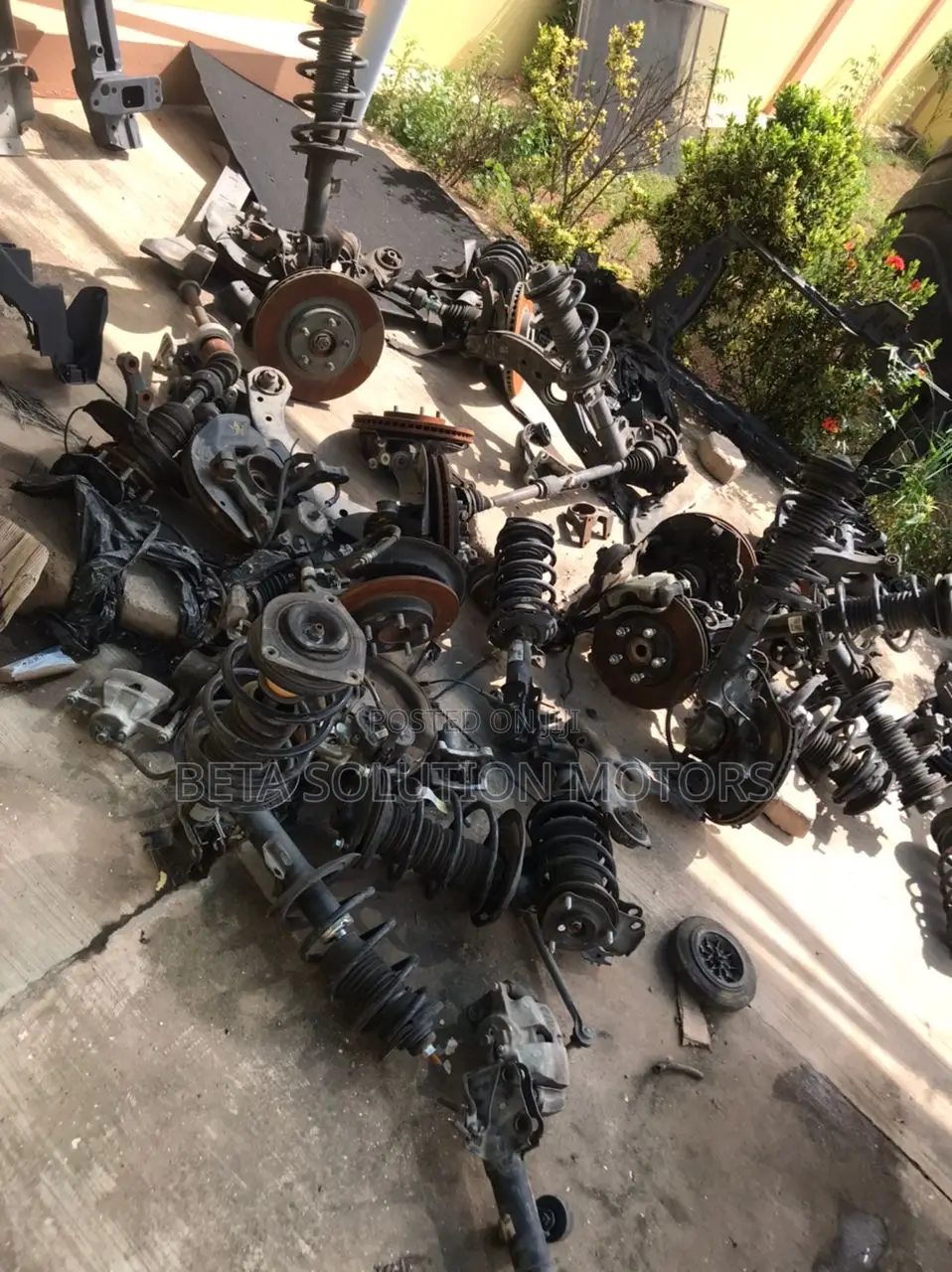 Complete Hubs, Shaft and Steering Rags