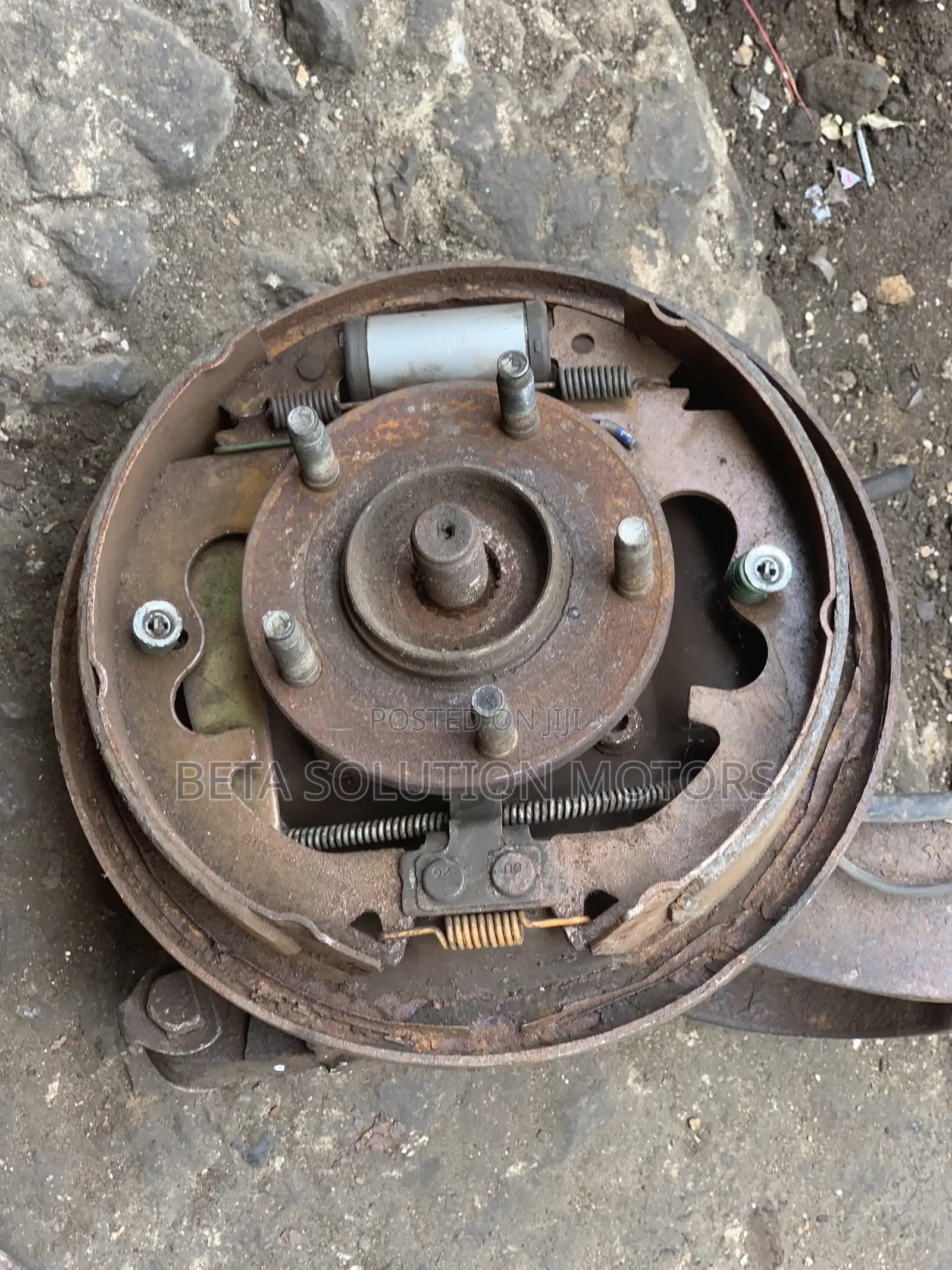 Brake Shoe and Rooter Discs