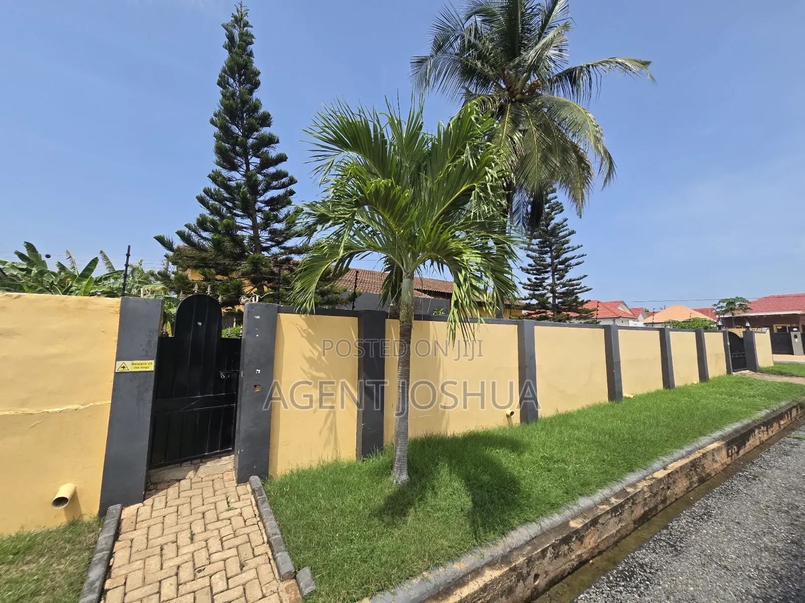 4bdrm House in Manet Court Estate for rent