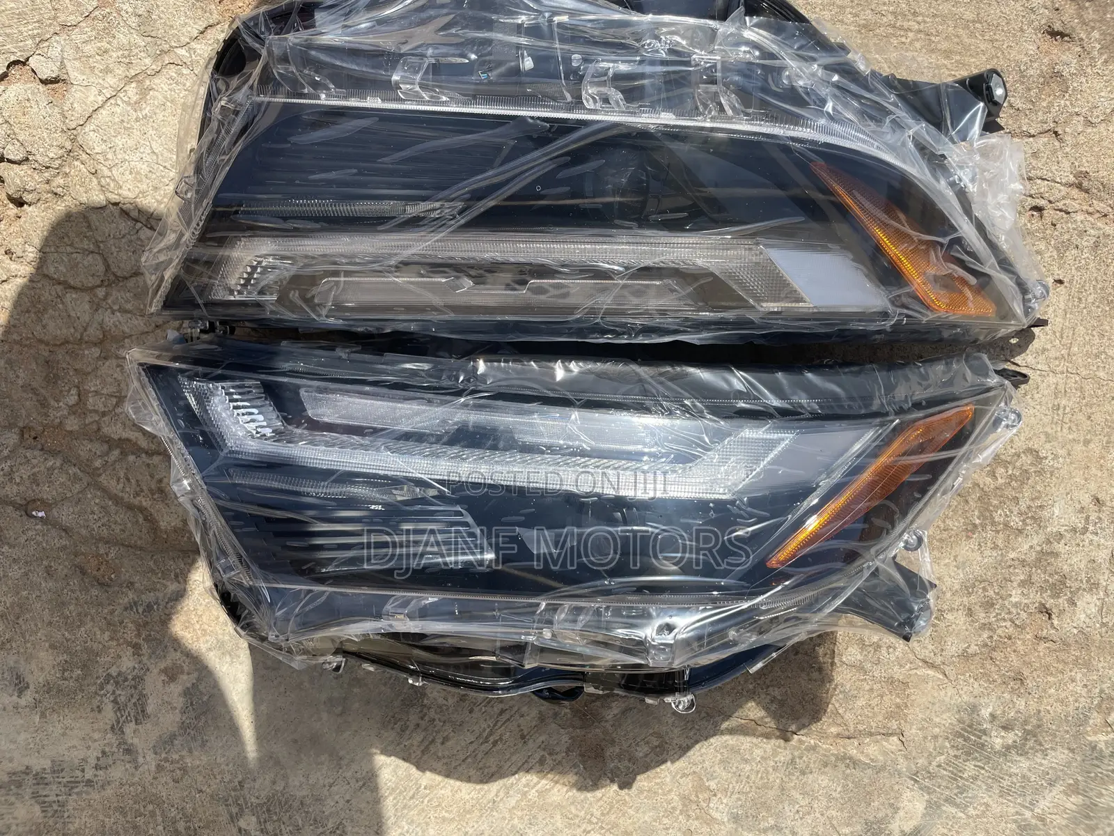 Toyota Rav4 2022-2025 Headlights Led