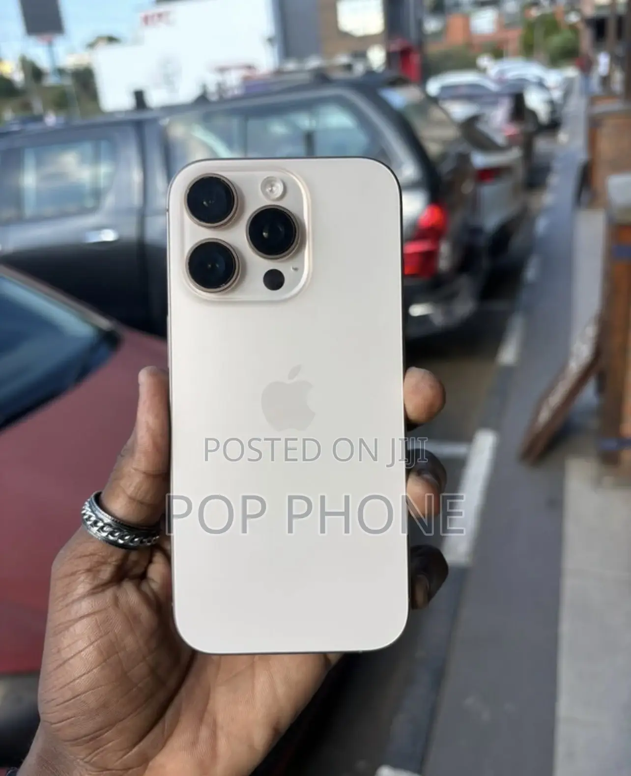 Apple iPhone 16 Pro Max 256 GB Gold