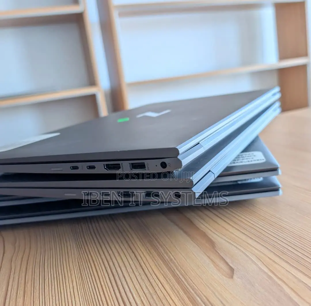 Laptop HP ZBook Firefly G8 16GB Intel Core i7 SSD 256GB